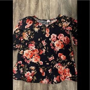 Wanna B womens large blouse